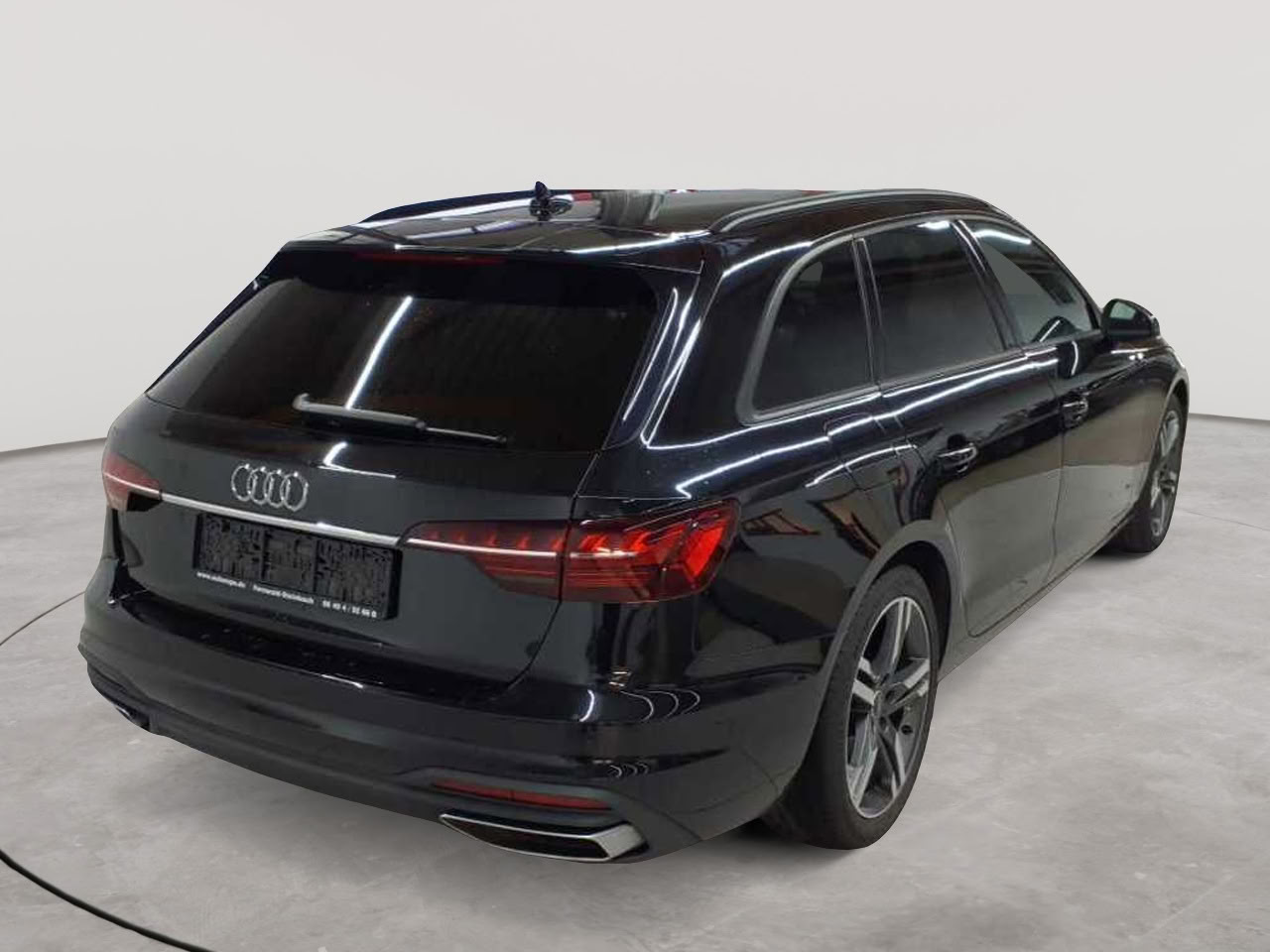 Audi A4 Avant 40 TDI S tronic 4
