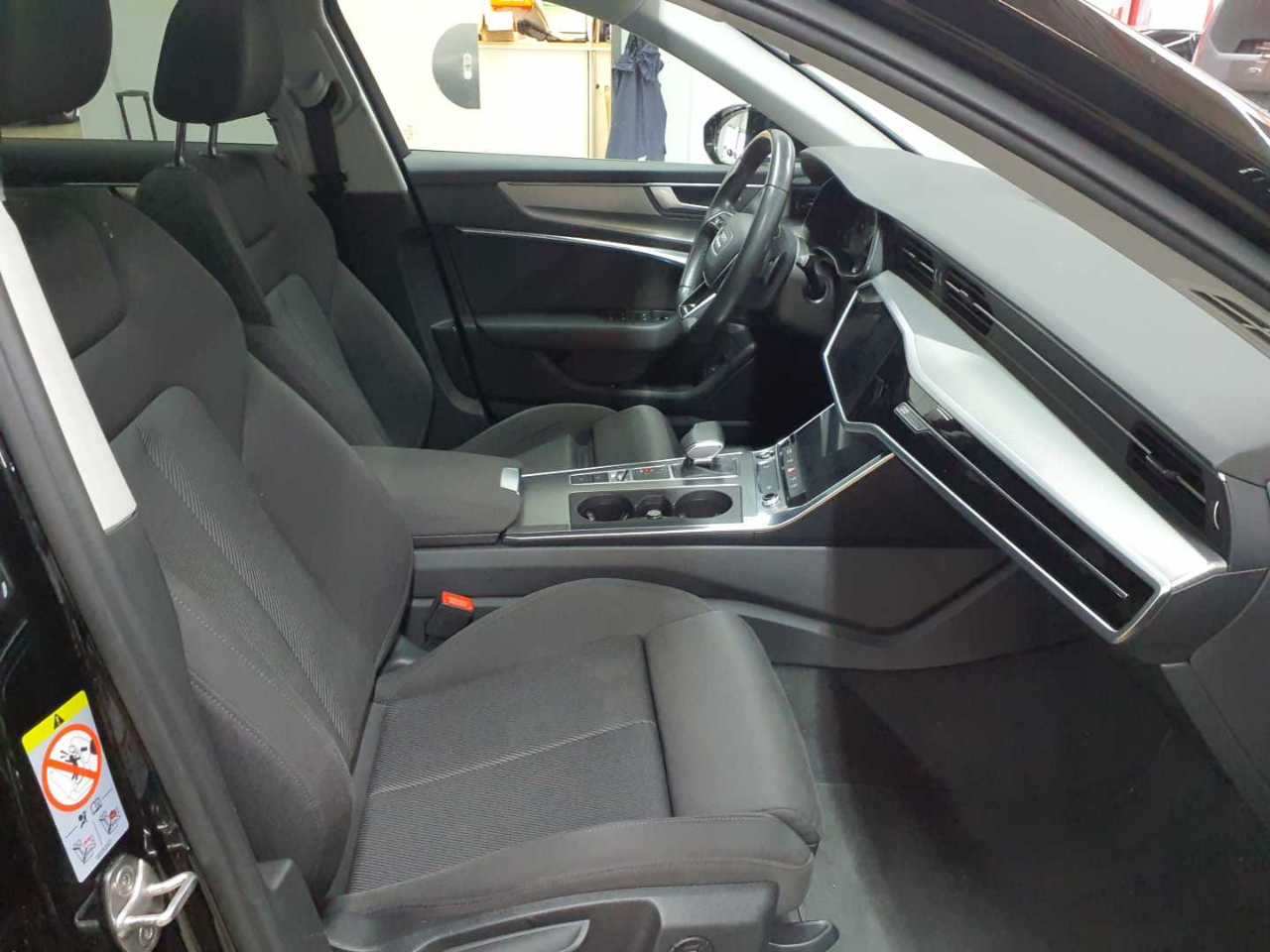Audi A6 Avant 40 TDI S tronic sport 7