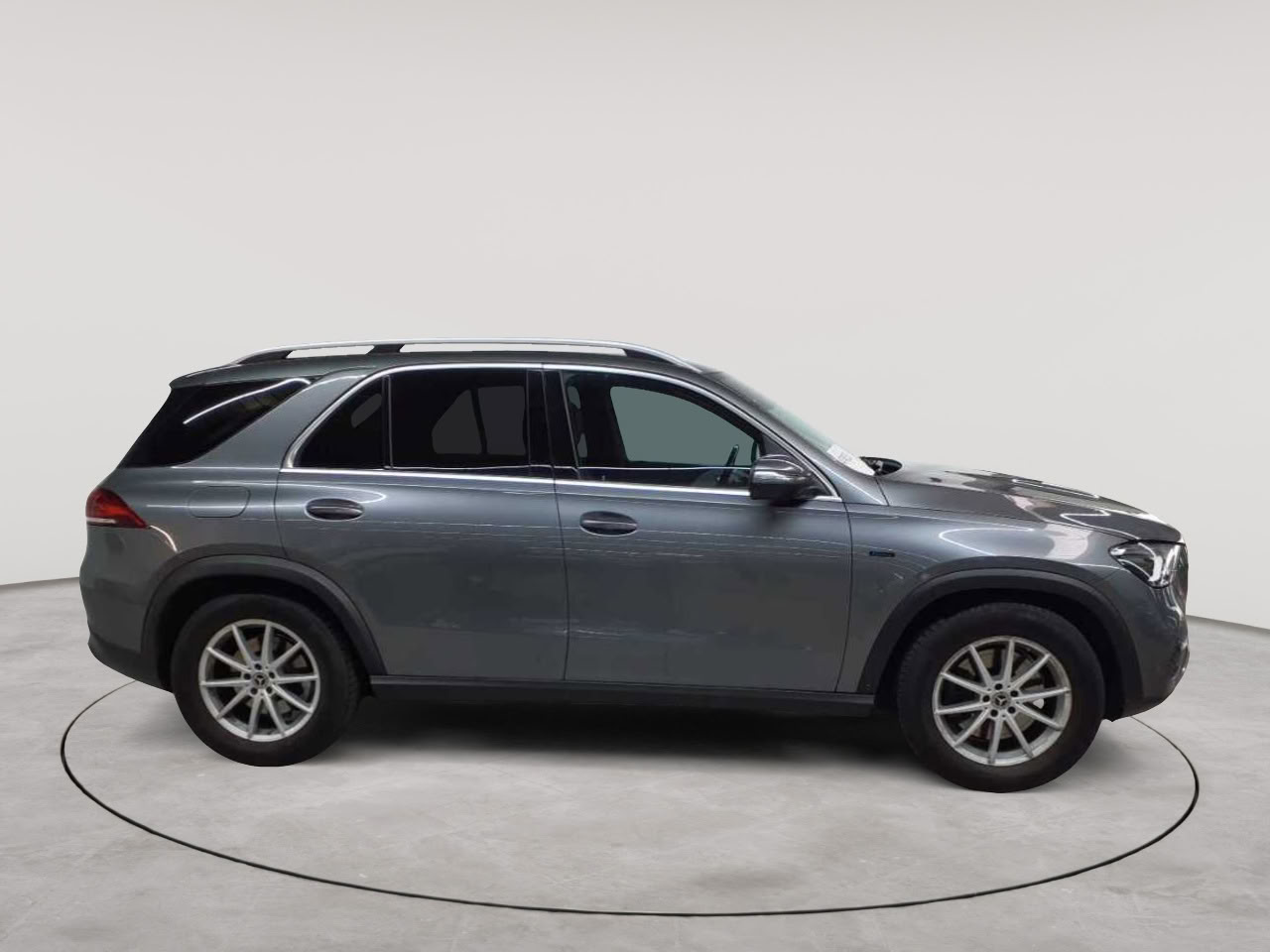 Mercedes-Benz GLE 350 de 4Matic 9G-TRONIC AMG Line 3