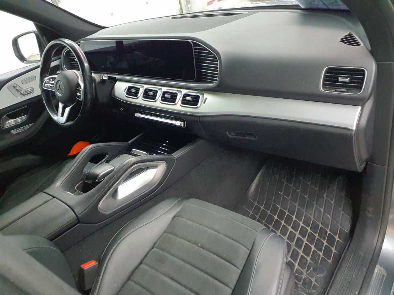 Mercedes-Benz GLE 350 de 4Matic 9G-TRONIC AMG Line 9