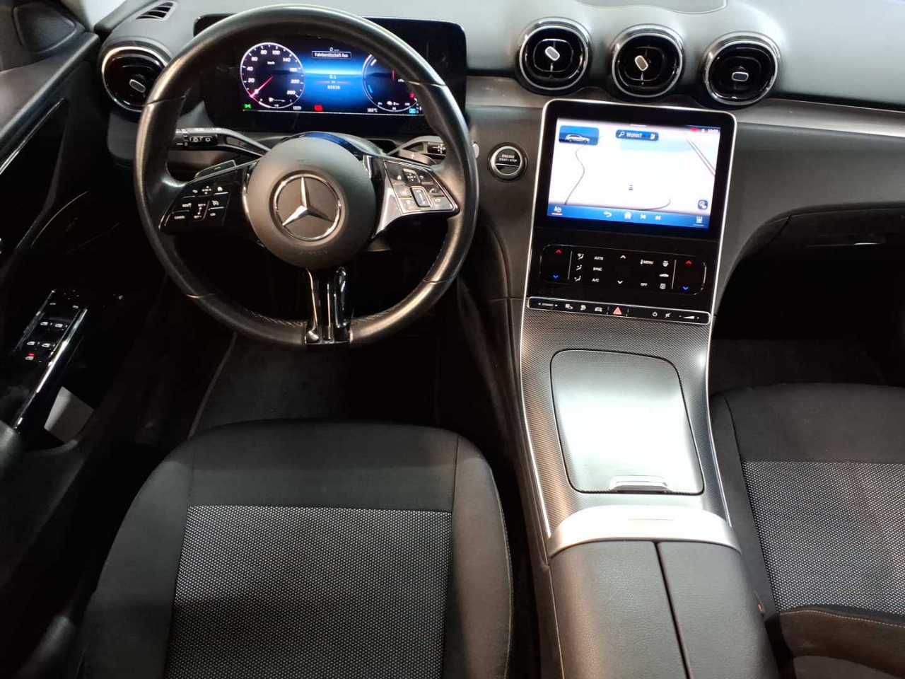 Mercedes-Benz C 300 e T 9G-TRONIC 10