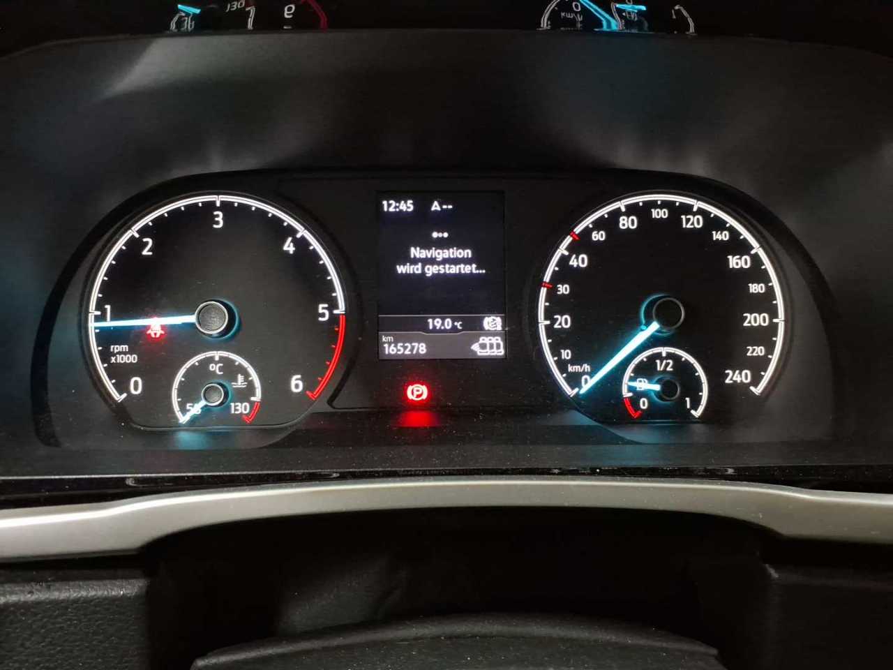 Ford Grand Tourneo Connect 2.0 EcoBlue TITANIUM 11