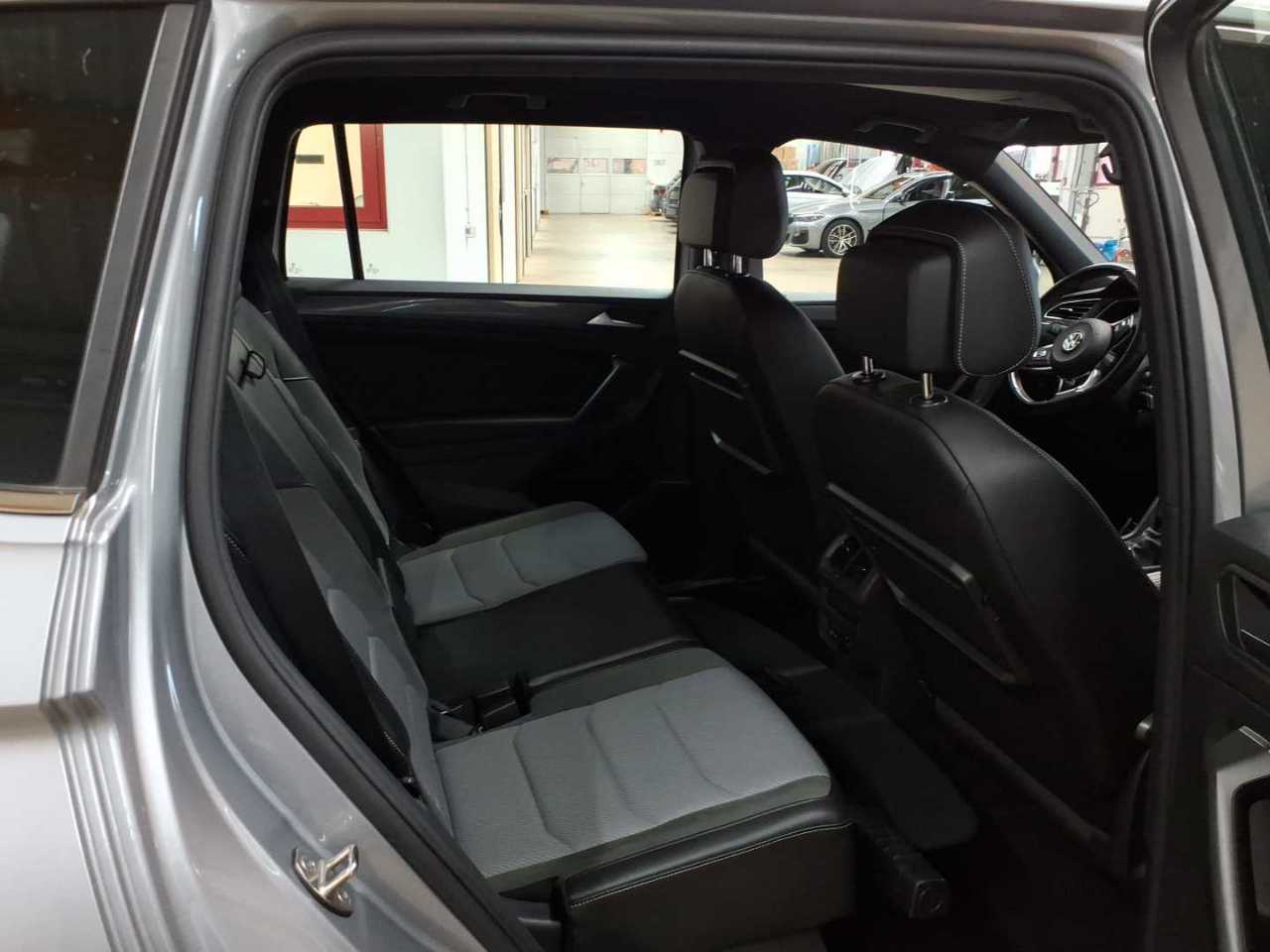 Volkswagen Tiguan Allspace 2.0 TDI SCR DSG Comfortline 14