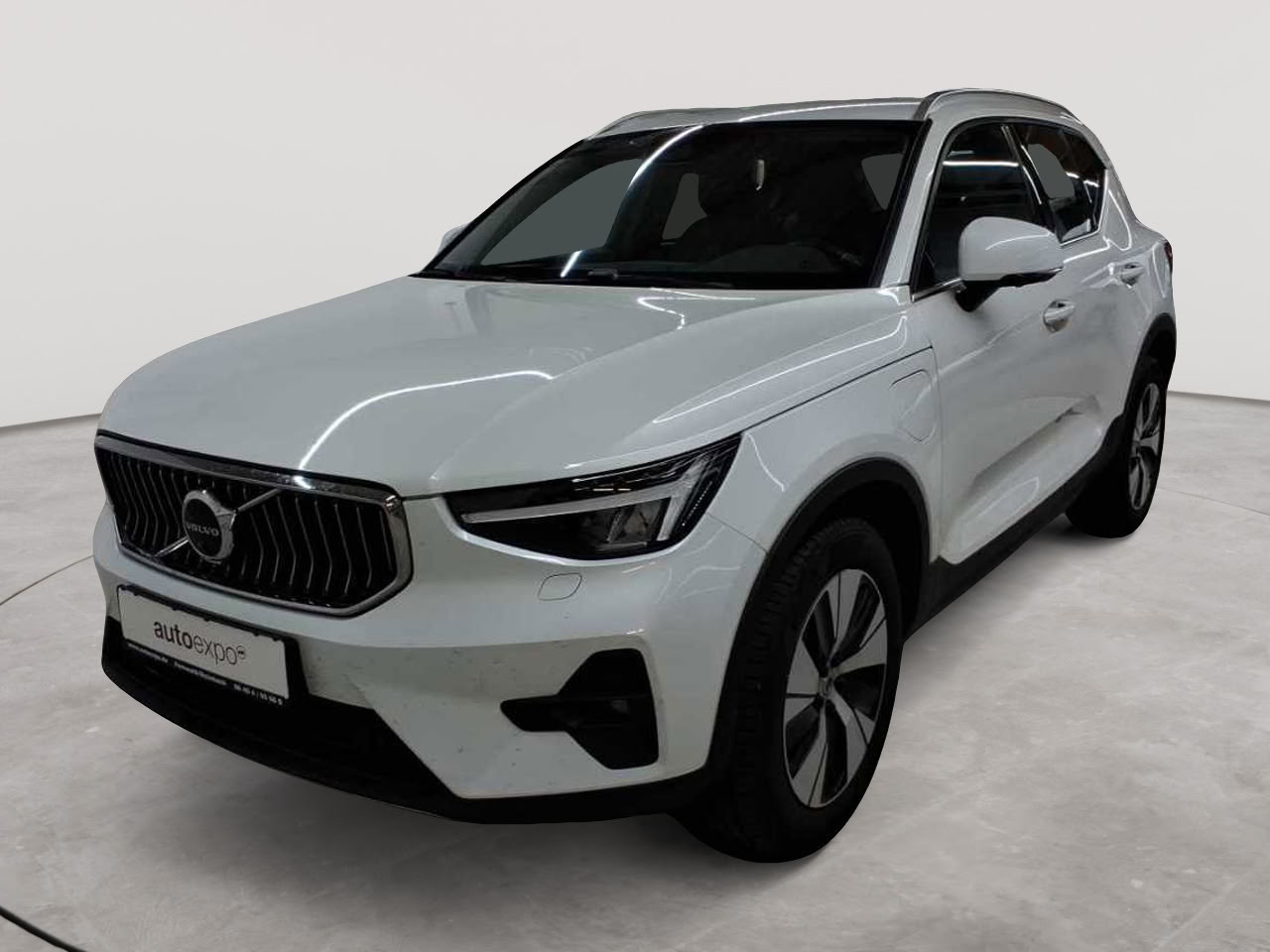 Volvo XC40 T4 Recharge DKG Plus Bright 2