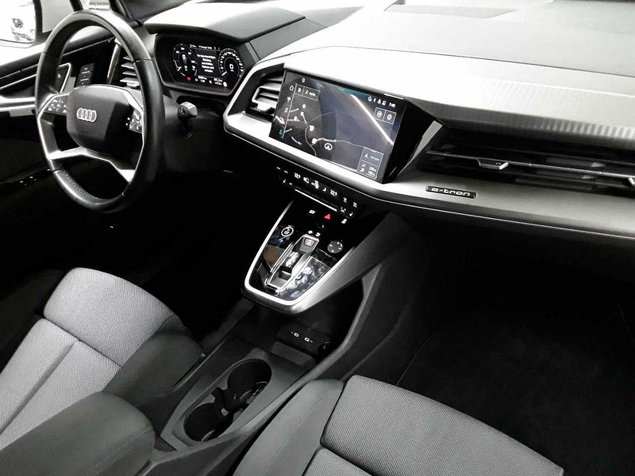 Audi Q4 e-tron 40 Sportback 9