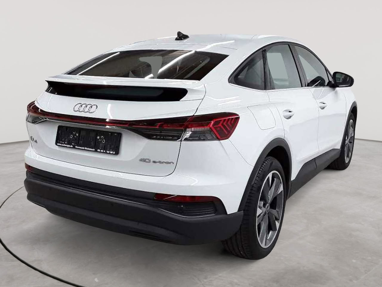 Audi Q4 e-tron 40 Sportback 4
