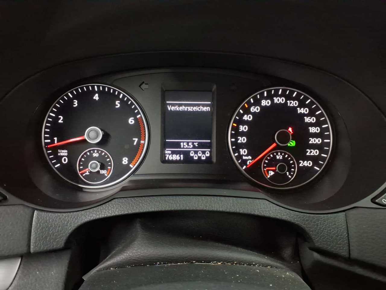 Volkswagen Sharan 1.4 TSI DSG Comfortline 11