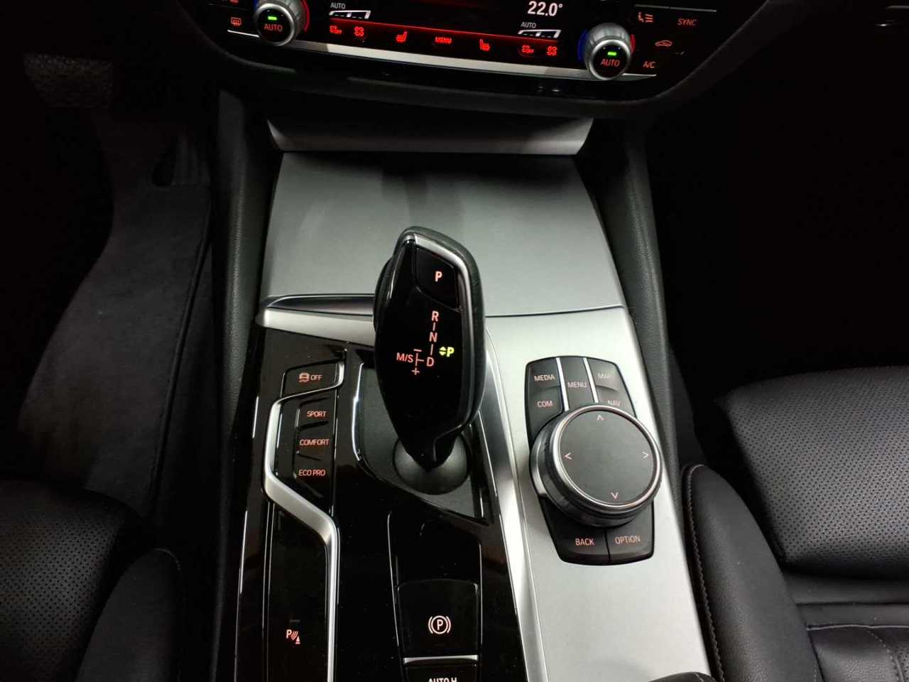 BMW 520d Touring Aut. 10