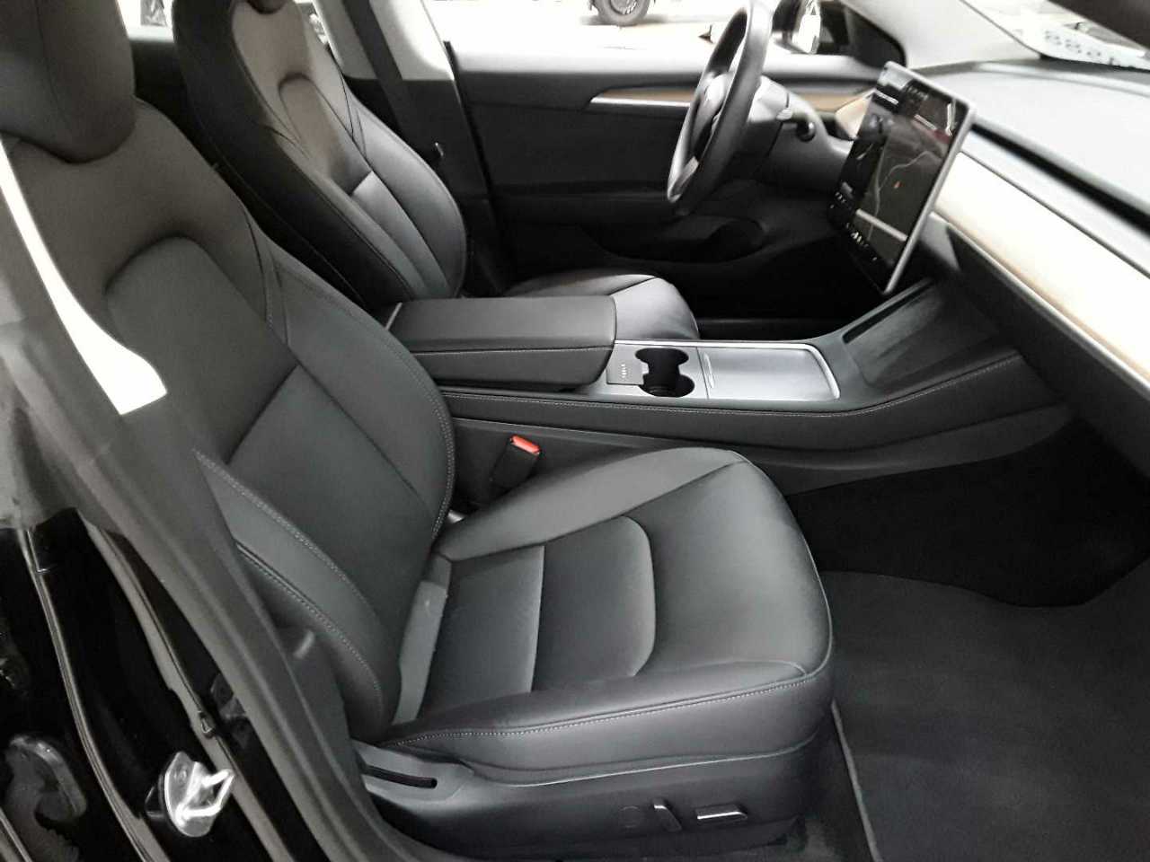 Tesla Model 3 RWD Hinterradantrieb 8