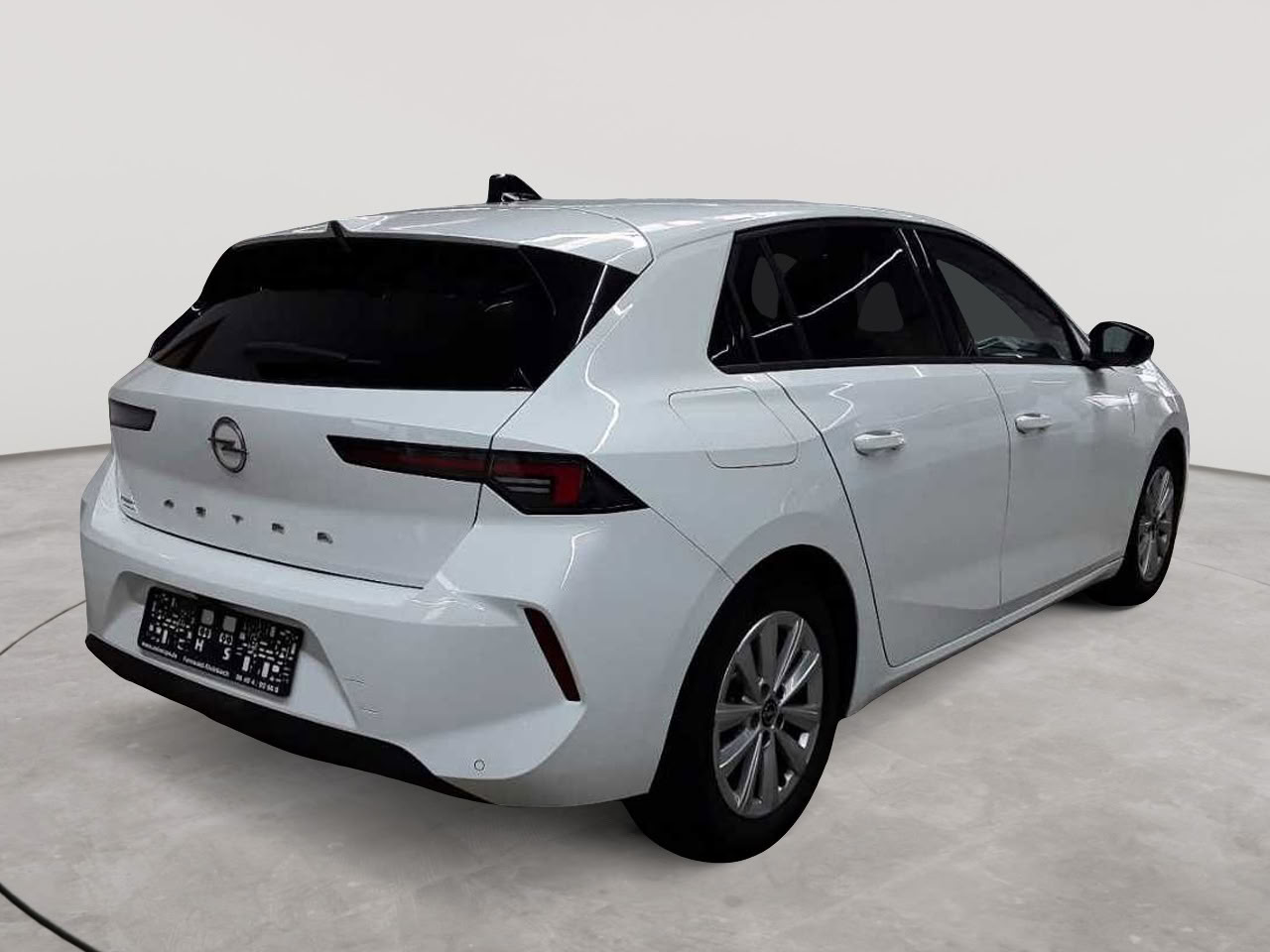 Opel Astra 1.2 Turbo Business Edition 4