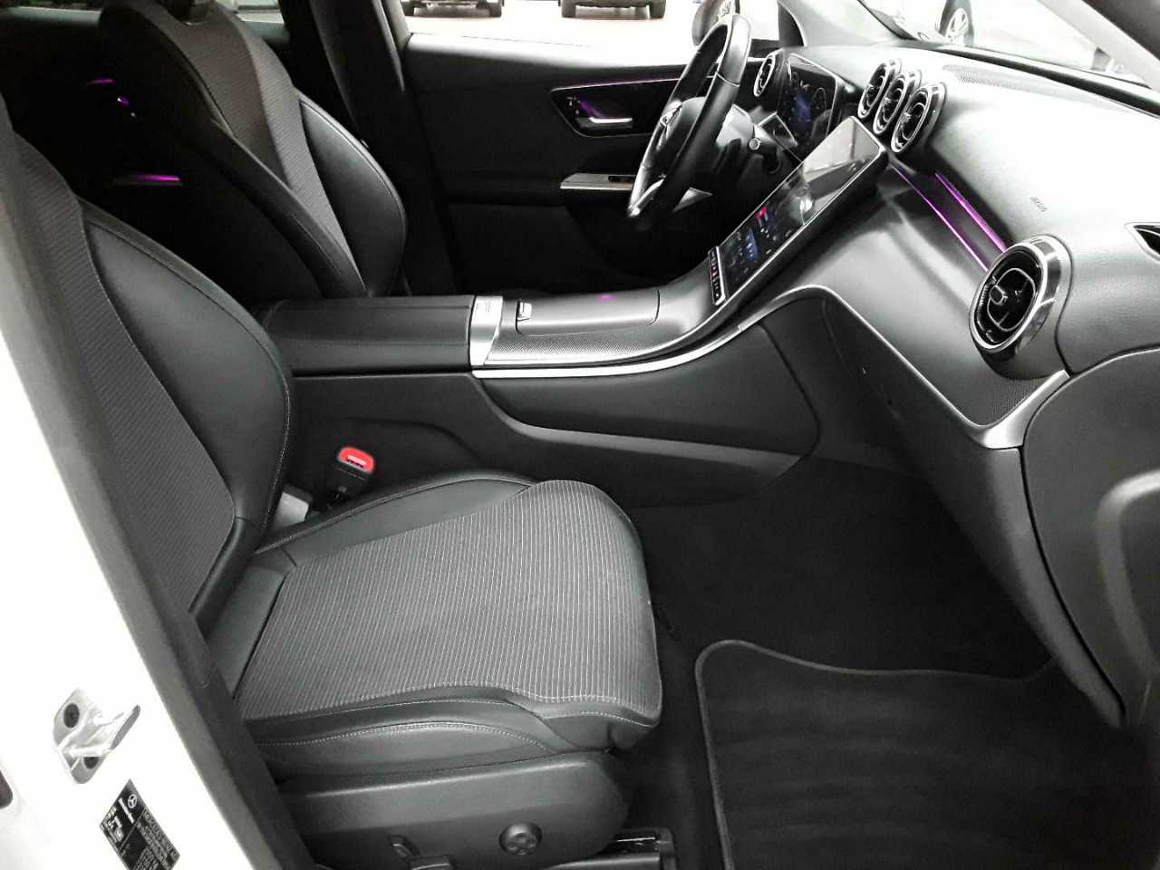 Mercedes-Benz GLC 220 d 4Matic 9G-TRONIC Avantgarde Advanced 8
