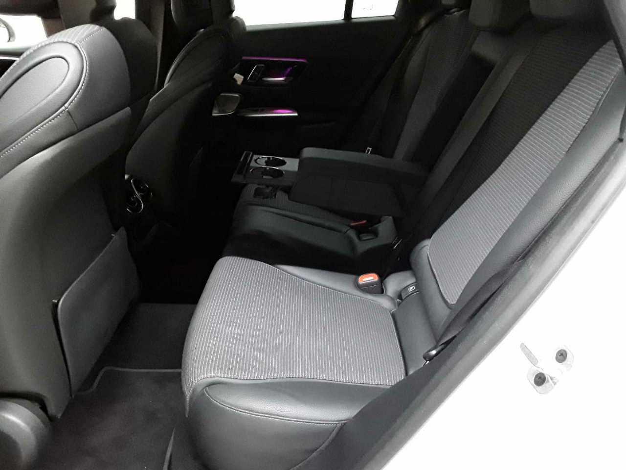 Mercedes-Benz GLC 220 d 4Matic 9G-TRONIC Avantgarde Advanced 13
