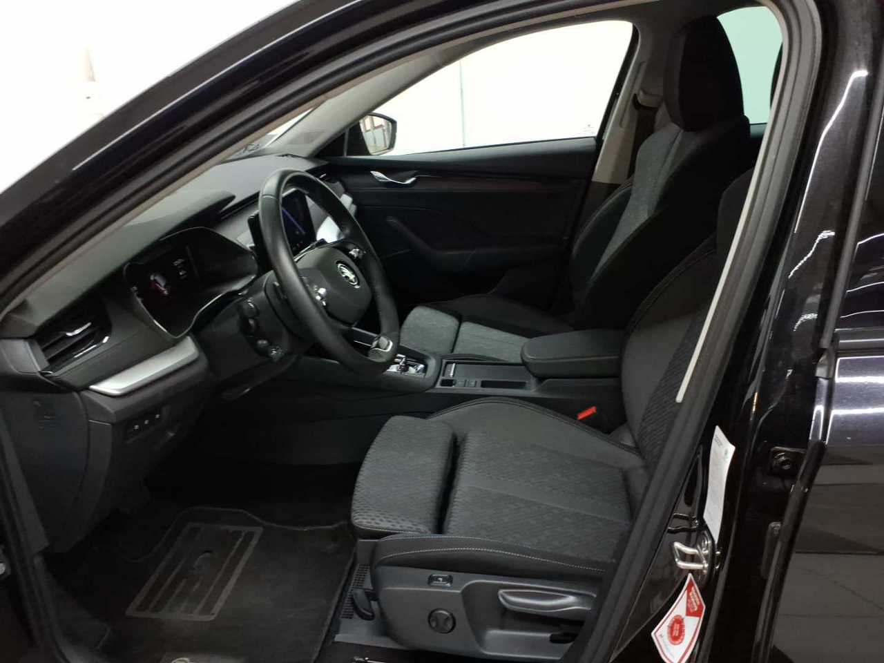 Skoda Octavia Combi 1.0 TSI e-TEC DSG Clever 7