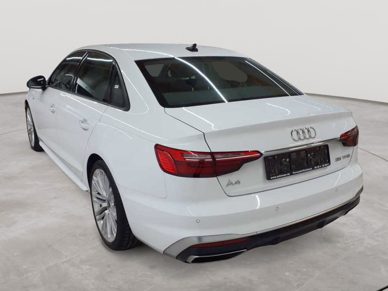 Audi A4 35 TFSI S tronic S line 5