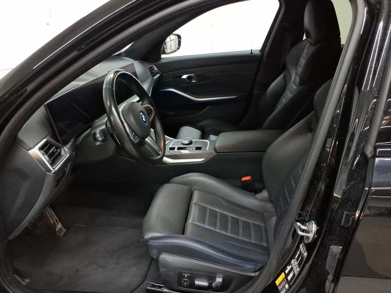 BMW 330e Touring xDrive Aut. 7