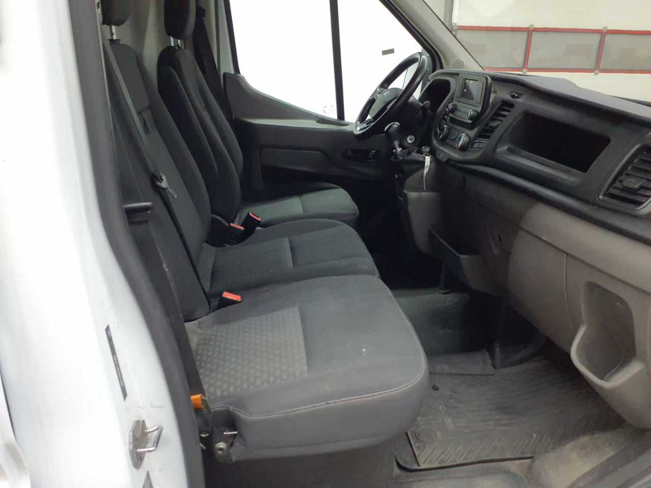 Ford Transit 290 L2H2 Lkw VA Trend 8