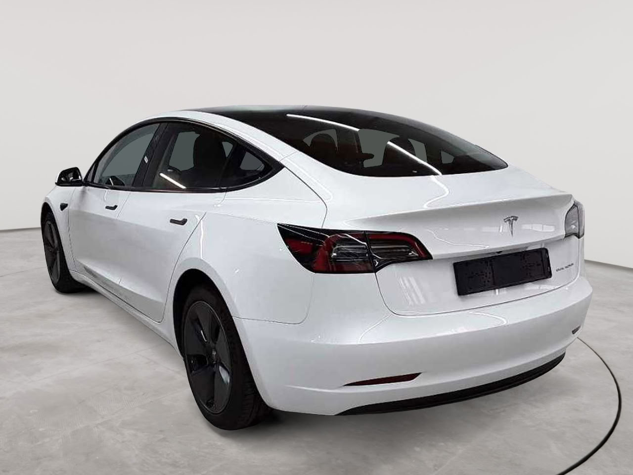 Tesla Model 3 Langstreckenbatt. Allradantrieb Dual Motor 5