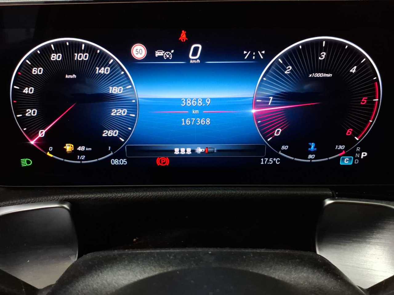 Mercedes-Benz GLB 220 d 4Matic 8G-DCT AMG Line Advanced Plus 11