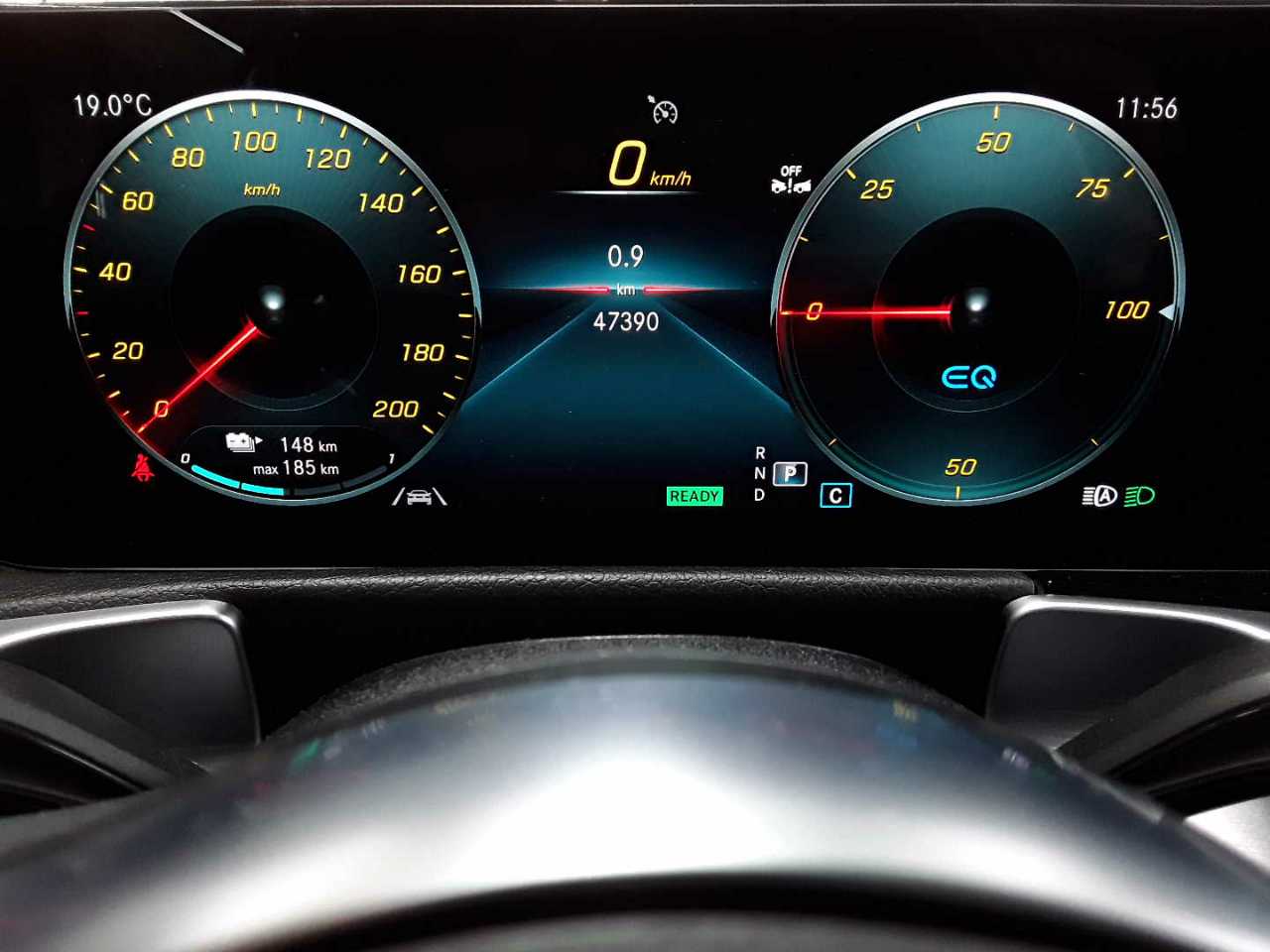 Mercedes-Benz EQB 300 4Matic AMG Line 11