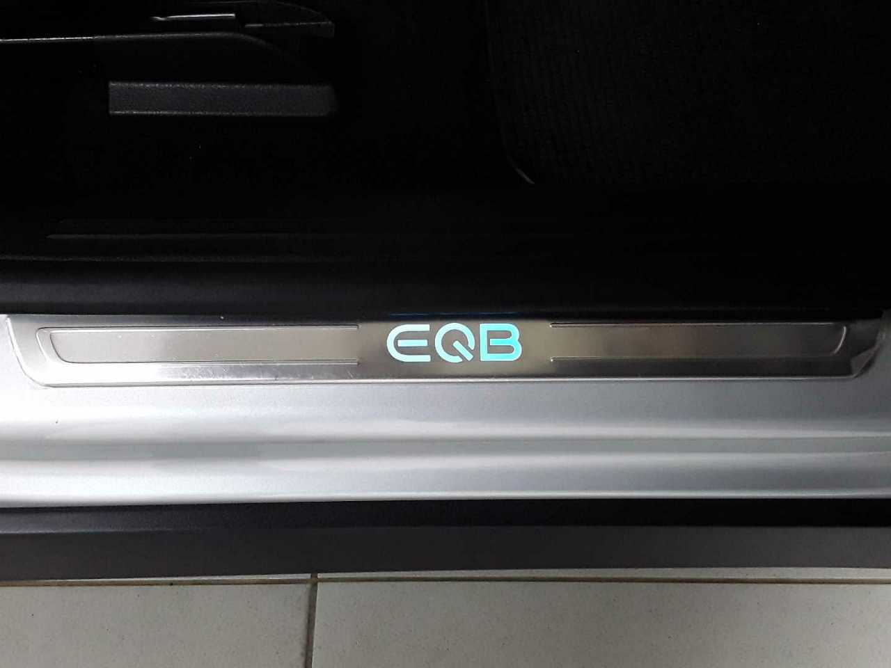 Mercedes-Benz EQB 300 4Matic AMG Line 20