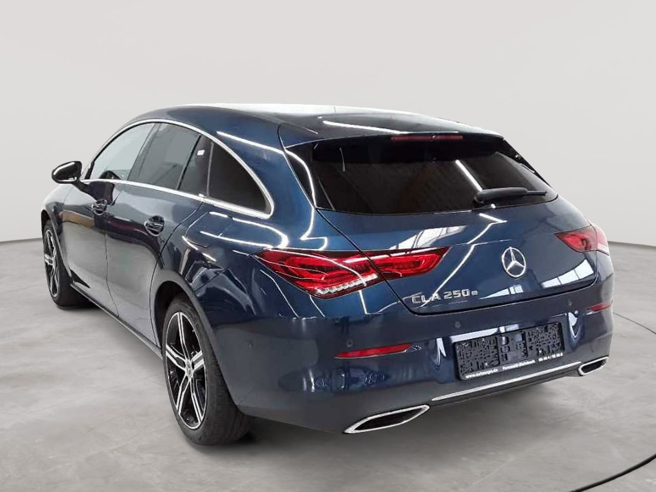 Mercedes-Benz CLA 250 e Shooting Brake 8G-DCT Progressive 5