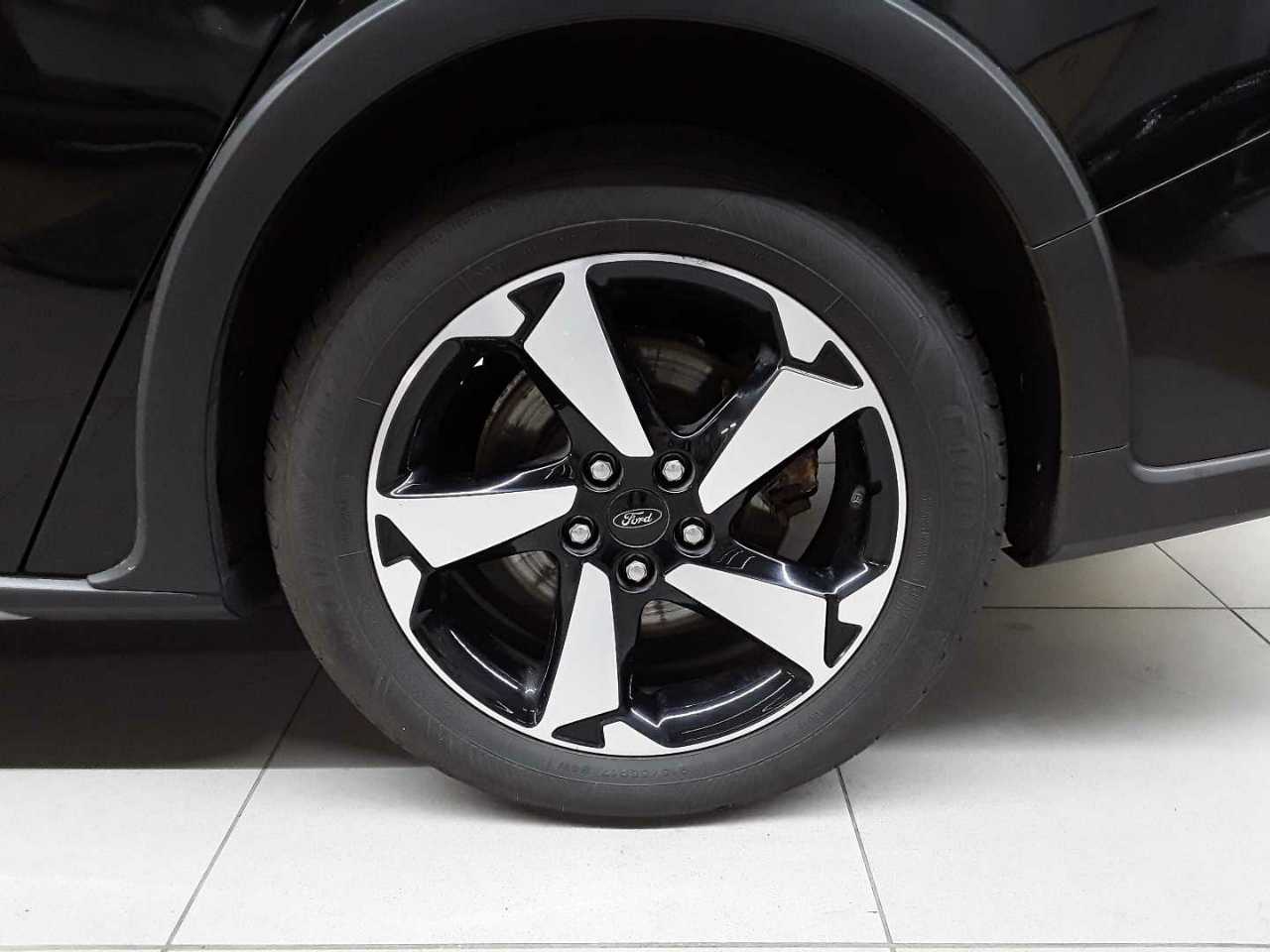 Ford Focus Turnier 1.5 EcoBlue Start-Stopp-System Aut. ACTIVE 18