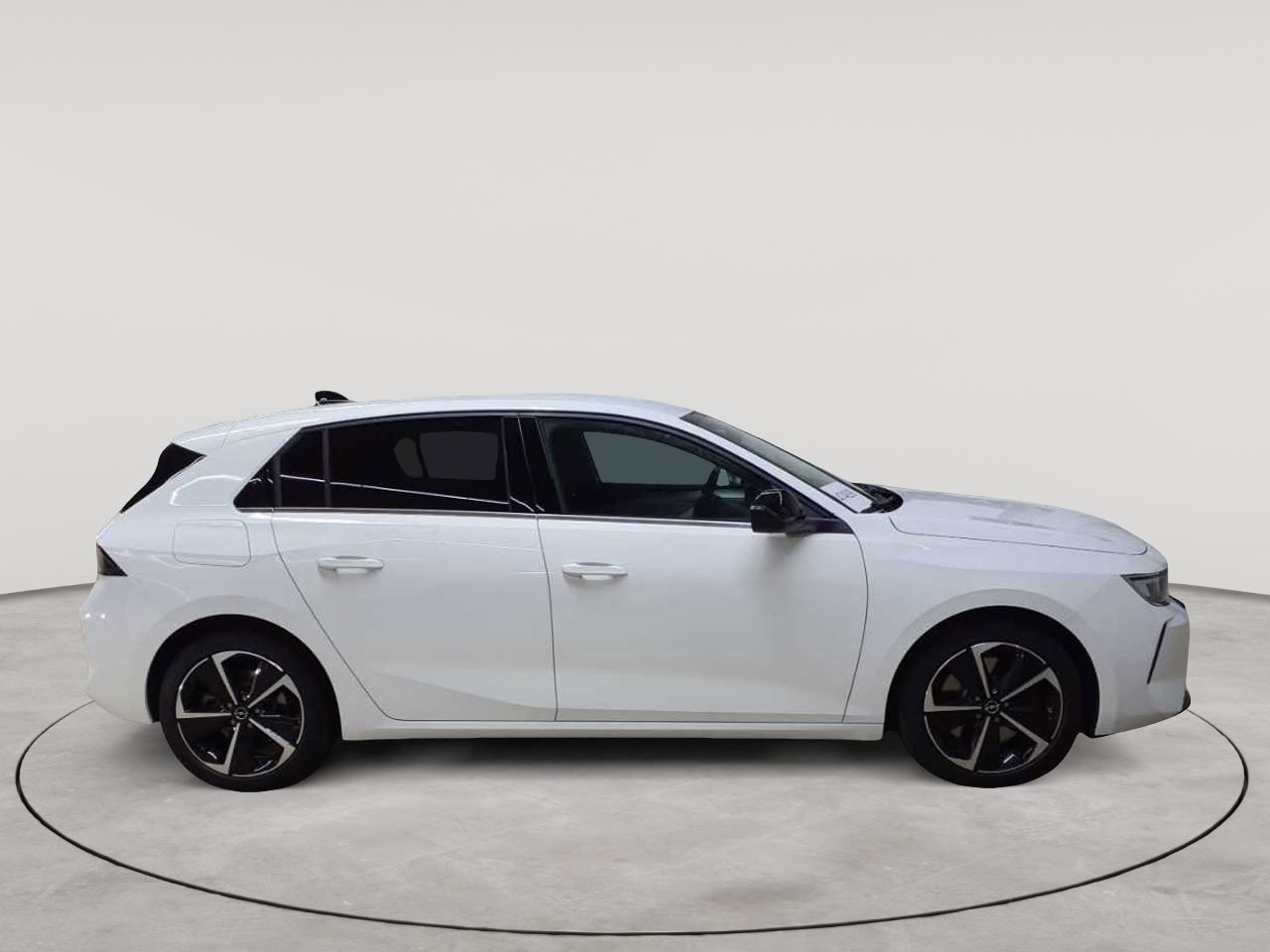 Opel Astra Plug-In-Hybrid Elegance 3