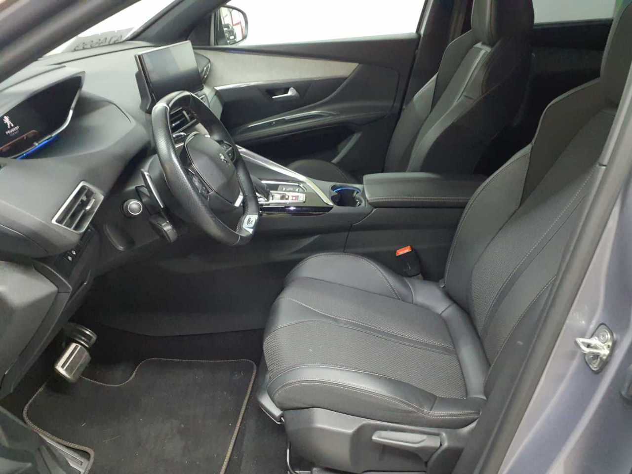 Peugeot 5008 BlueHDi 180 EAT8 GT 8