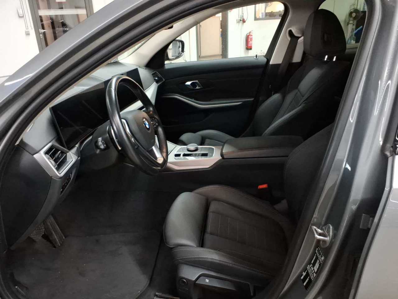 BMW 320d Touring Aut. 7
