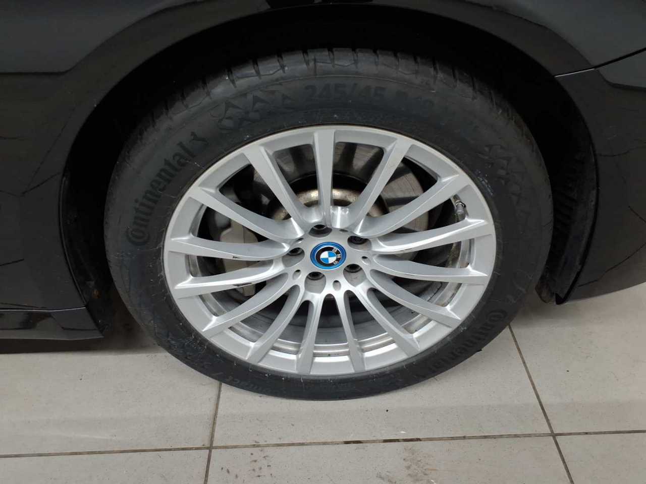 BMW 530e xDrive Touring Aut. 17