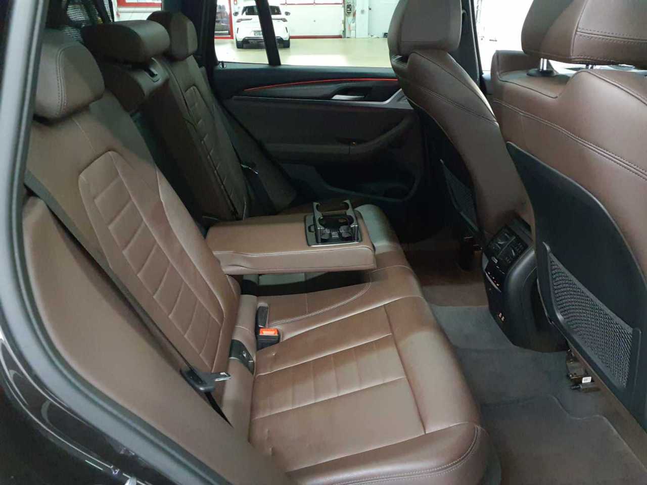 BMW X3 xDrive20d Aut. 13