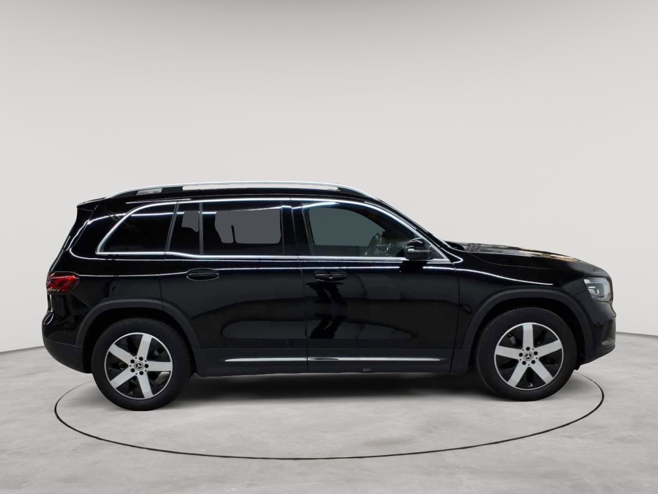 Mercedes-Benz GLB 200 d 4Matic 8G-DCT Progressive 3