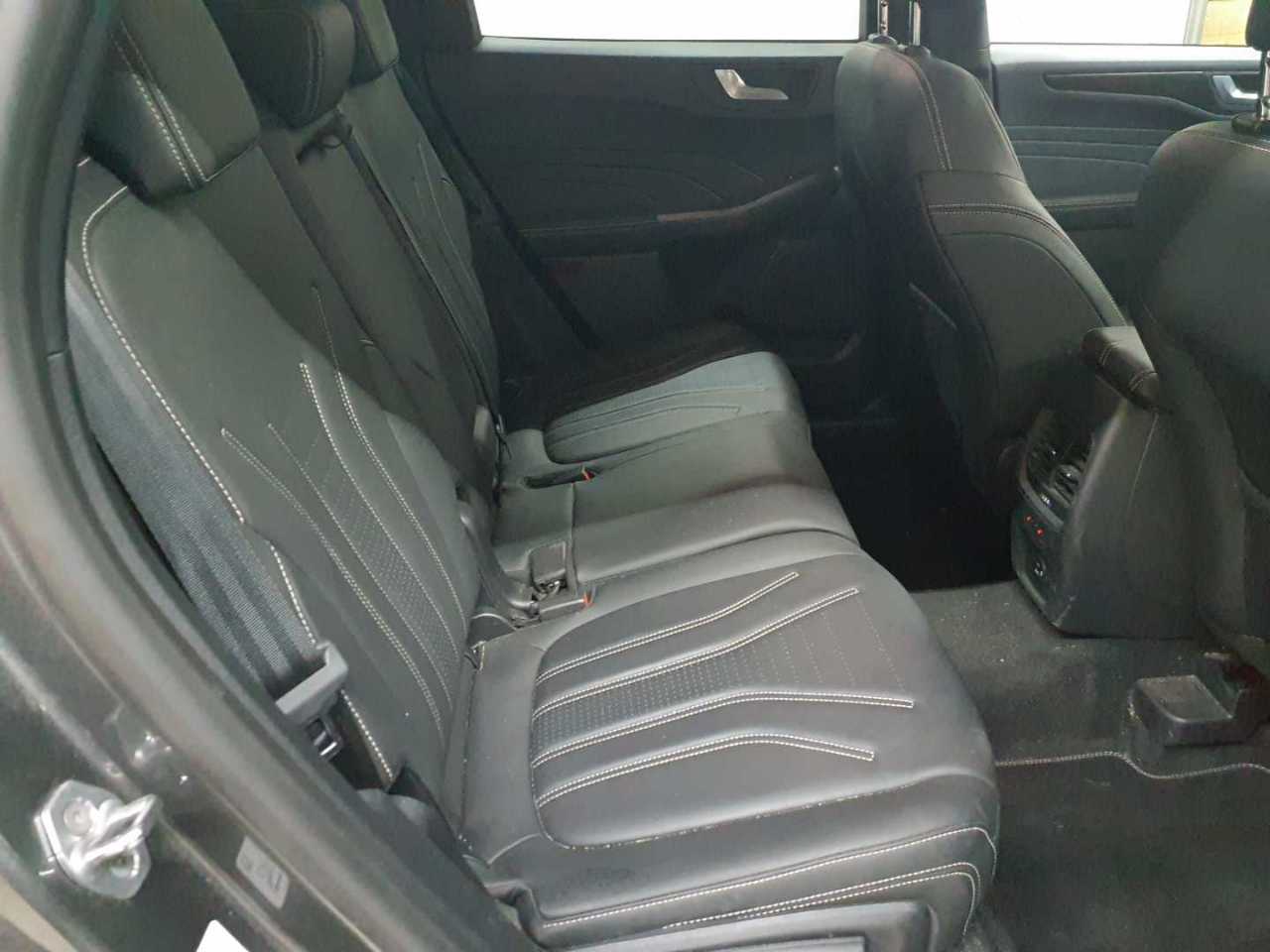 Ford Kuga 2.0 EcoBlue 4x4 Aut. VIGNALE 14
