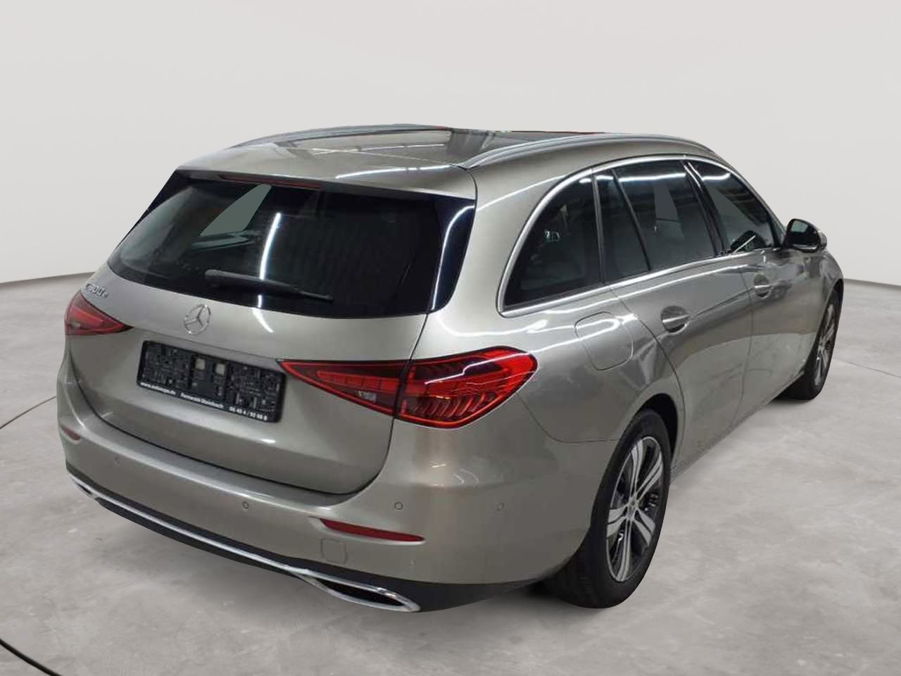 Mercedes-Benz C 300 e T 9G-TRONIC Avantgarde 4