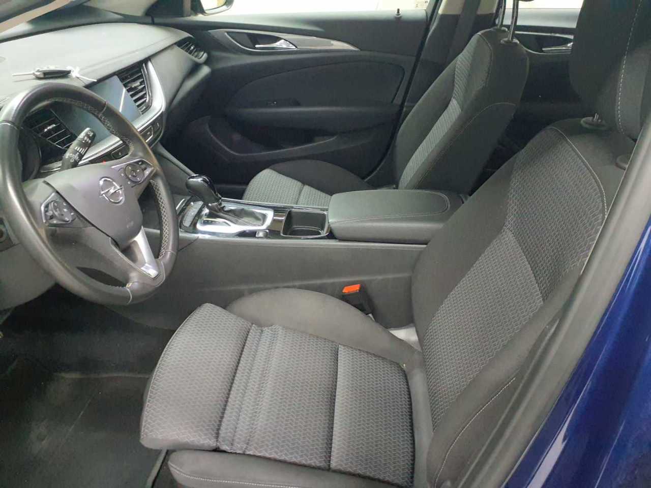 Opel Insignia Sports Tourer 1.5 Diesel Automatik Business Edition 7