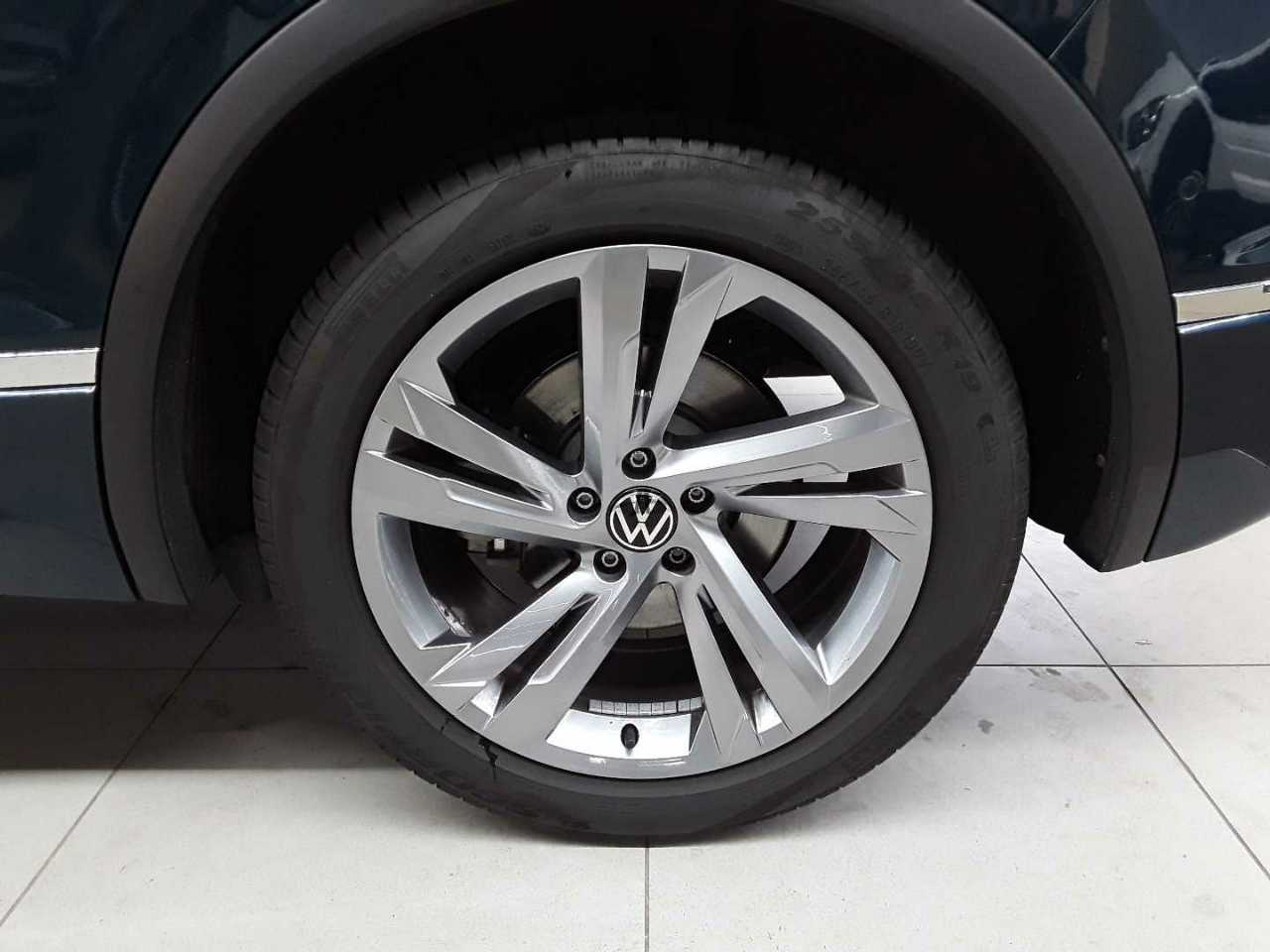 Volkswagen Tiguan 1.4 eHybrid OPF DSG R-Line 18