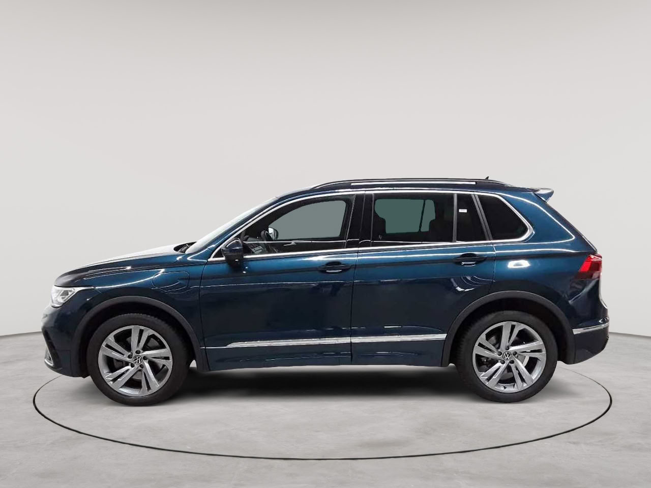 Volkswagen Tiguan 1.4 eHybrid OPF DSG R-Line 6