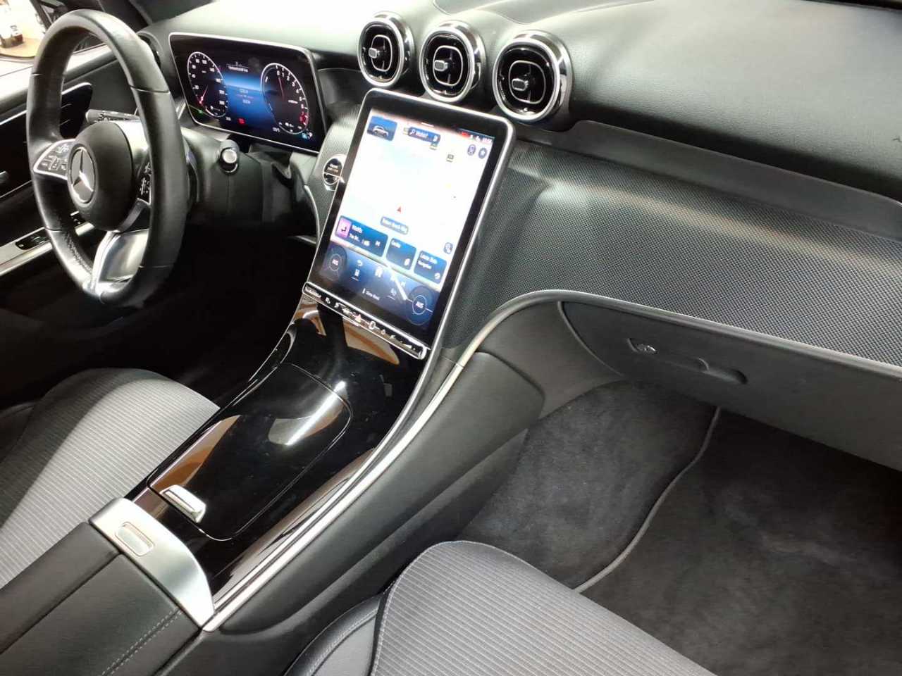 Mercedes-Benz GLC 300 e 4Matic 9G-TRONIC Avantgarde Advanced 9
