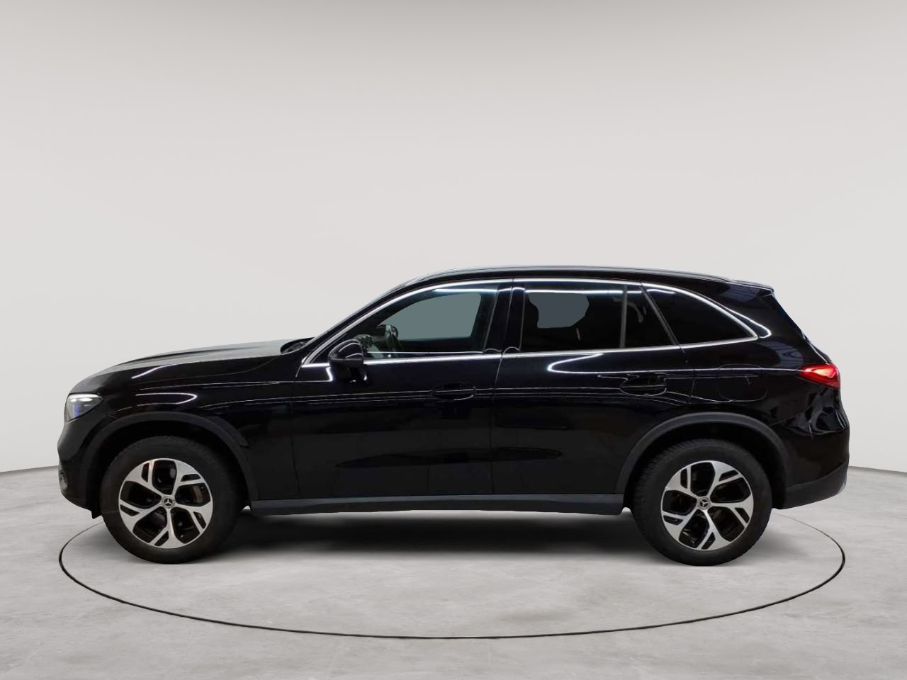 Mercedes-Benz GLC 300 e 4Matic 9G-TRONIC Avantgarde Advanced 6
