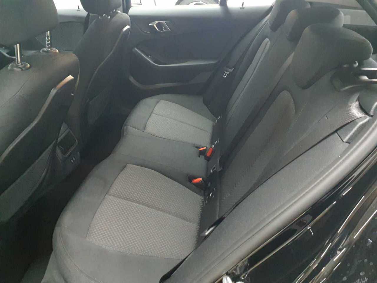 BMW 118i Aut. Advantage 13