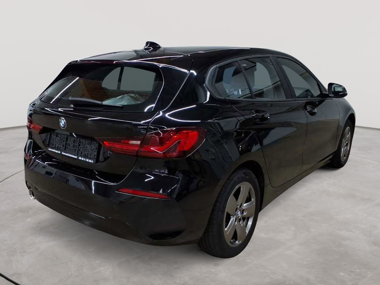 BMW 118i Aut. Advantage 4
