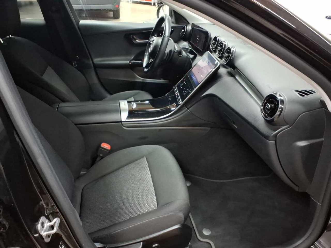 Mercedes-Benz C 220 d T 9G-TRONIC 8