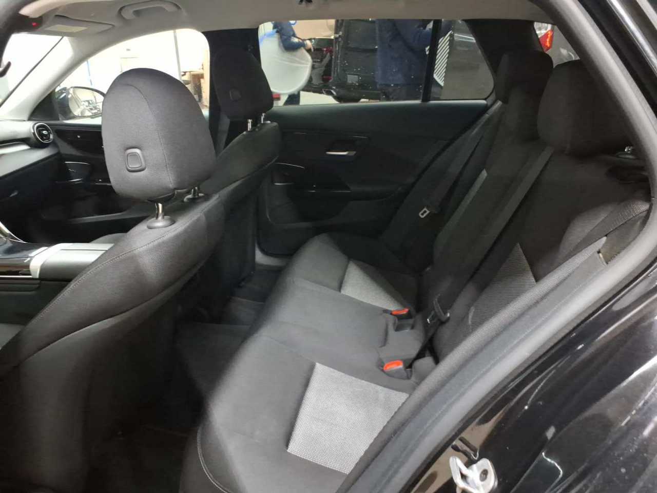 Mercedes-Benz C 220 d T 9G-TRONIC 13
