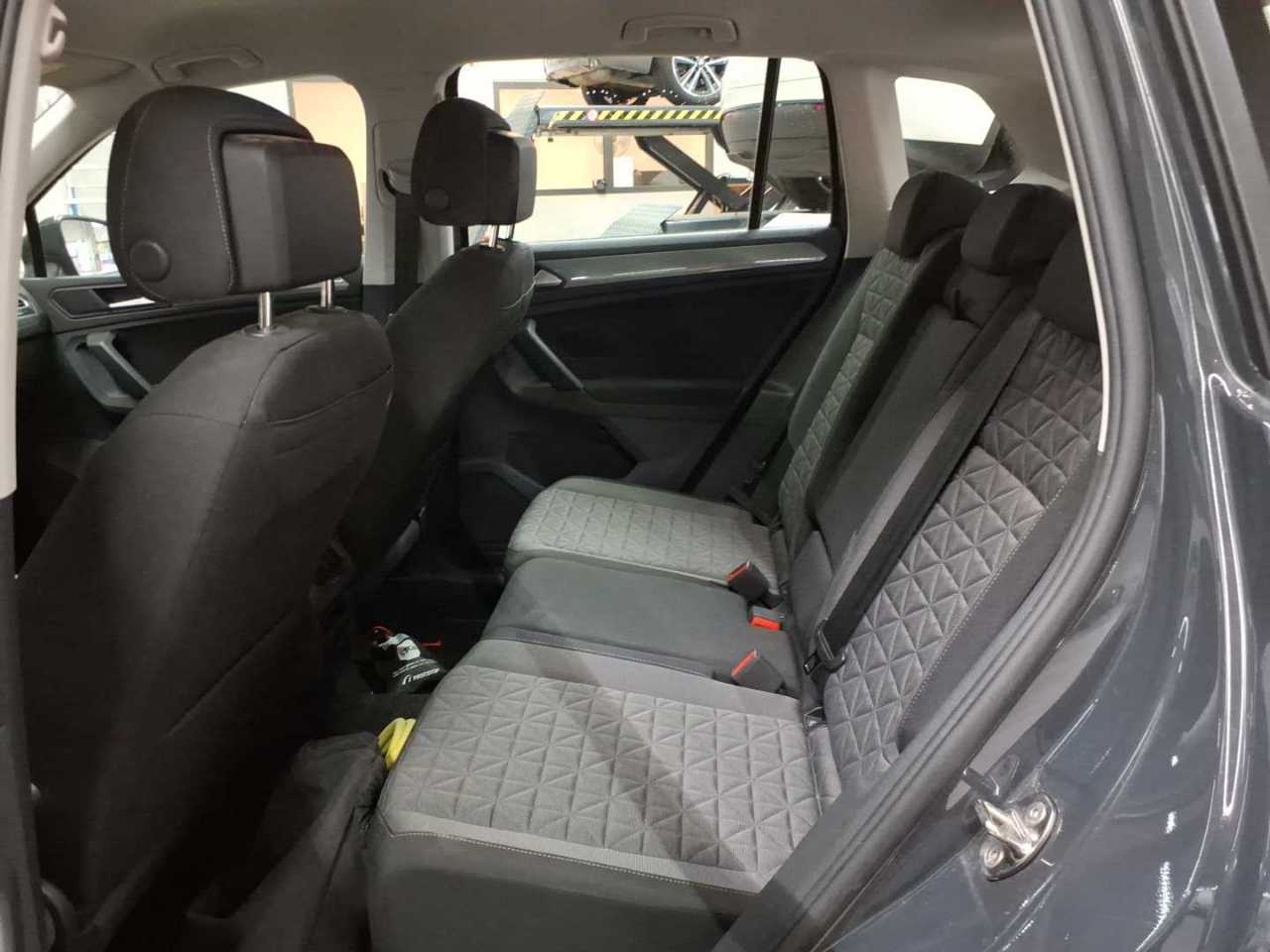 Volkswagen Tiguan 1.4 eHybrid OPF DSG Life 13