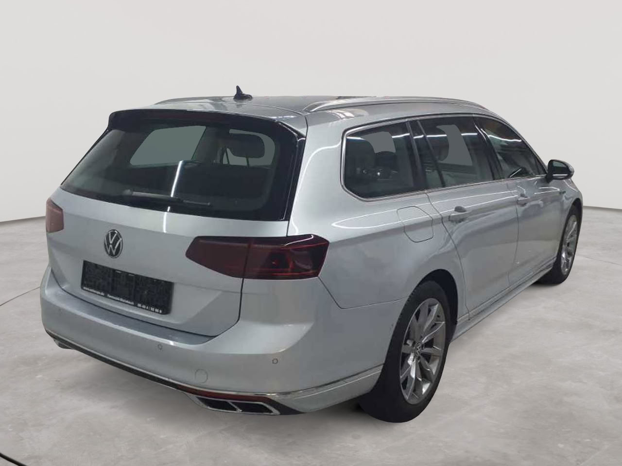 Volkswagen Passat Variant 2.0 TDI SCR Elegance 4
