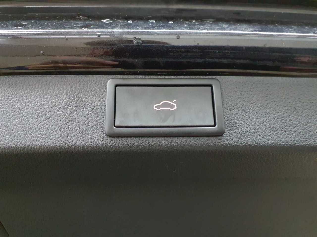 Skoda Octavia Combi 1.4 TSI iV DSG RS 19