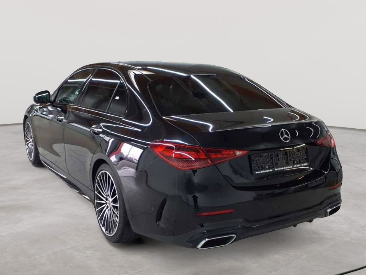Mercedes-Benz C 300 4Matic 9G-TRONIC AMG Line 5