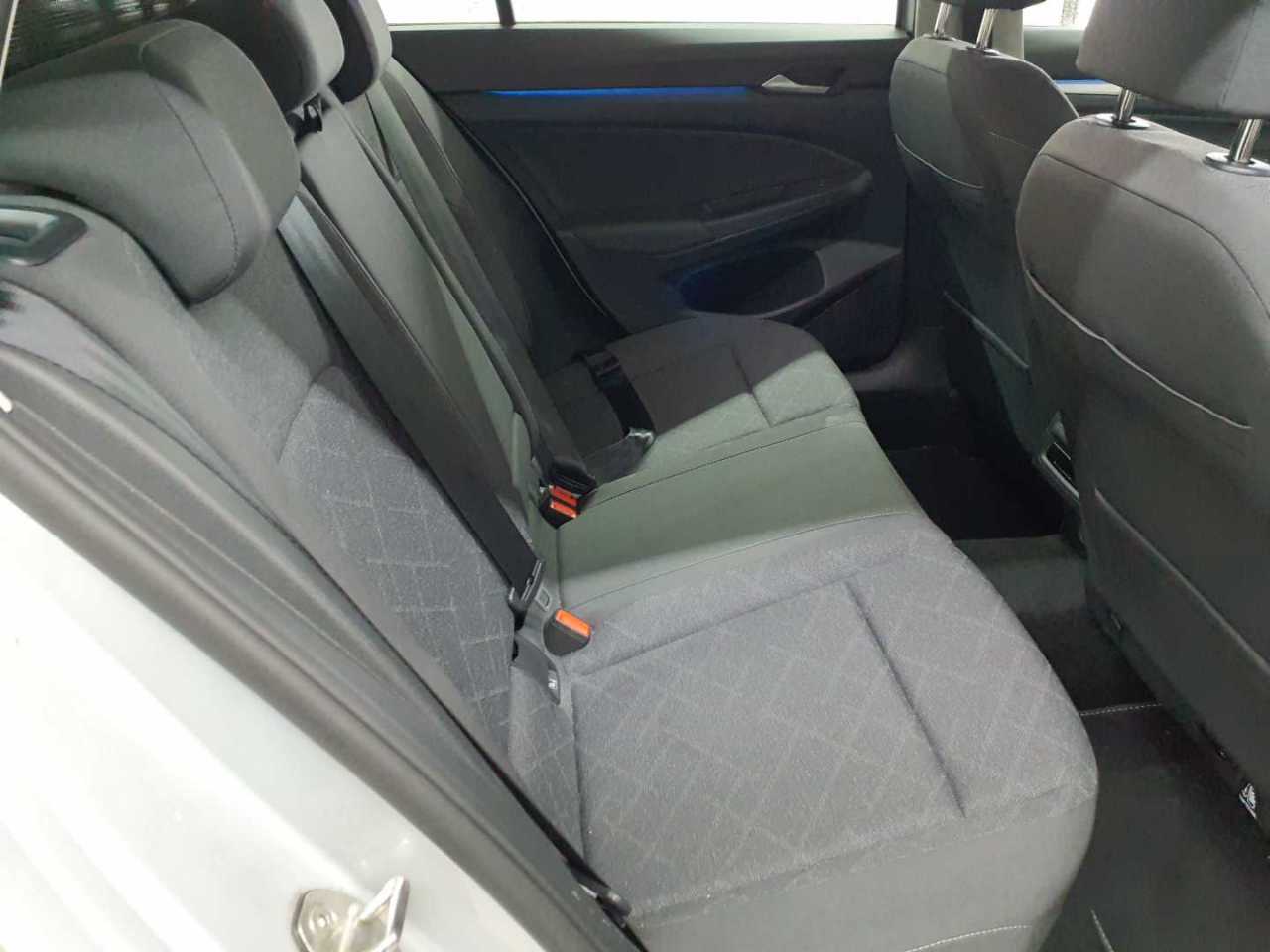 Volkswagen Golf Variant 1.0 eTSI OPF DSG Life 14