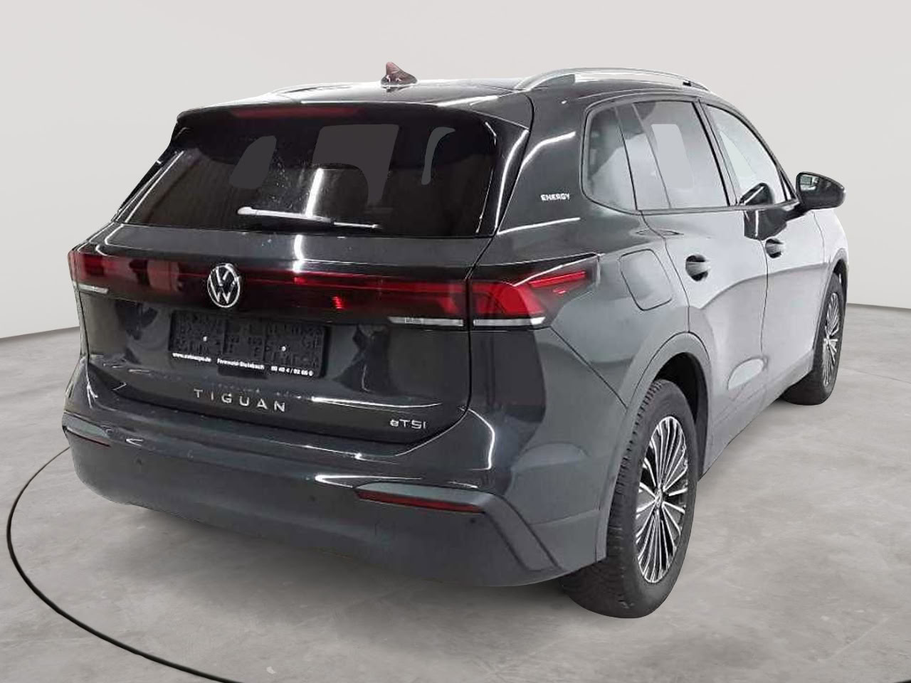 Volkswagen Tiguan 1.5 eTSI OPF DSG Energy 4