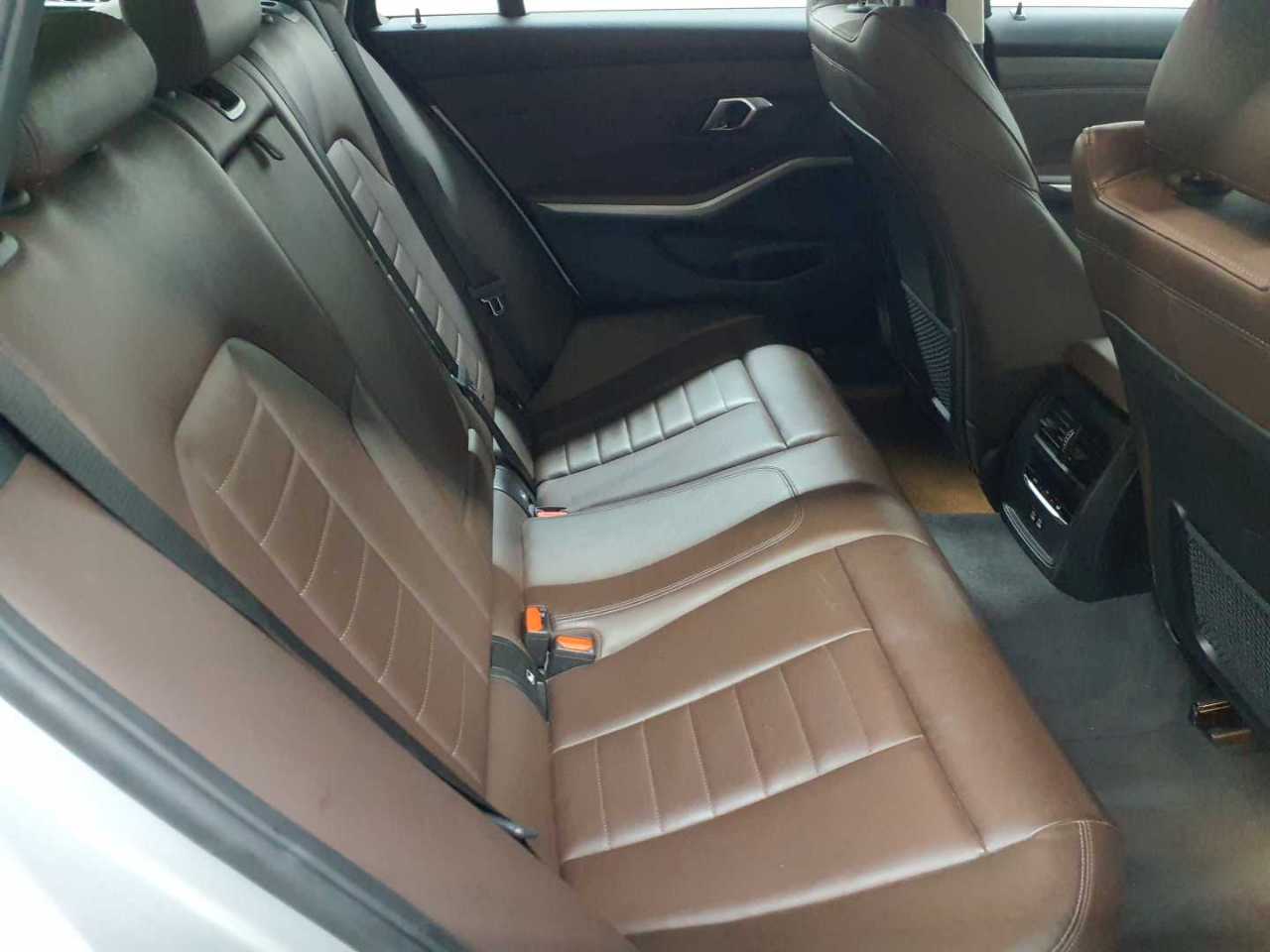 BMW 320d Touring Aut. Advantage 14